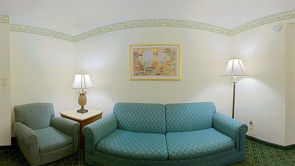 Holiday Inn Port St. Lucie By Ihg Exterior photo