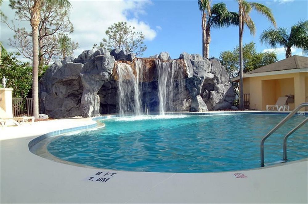 Holiday Inn Port St. Lucie By Ihg Exterior photo