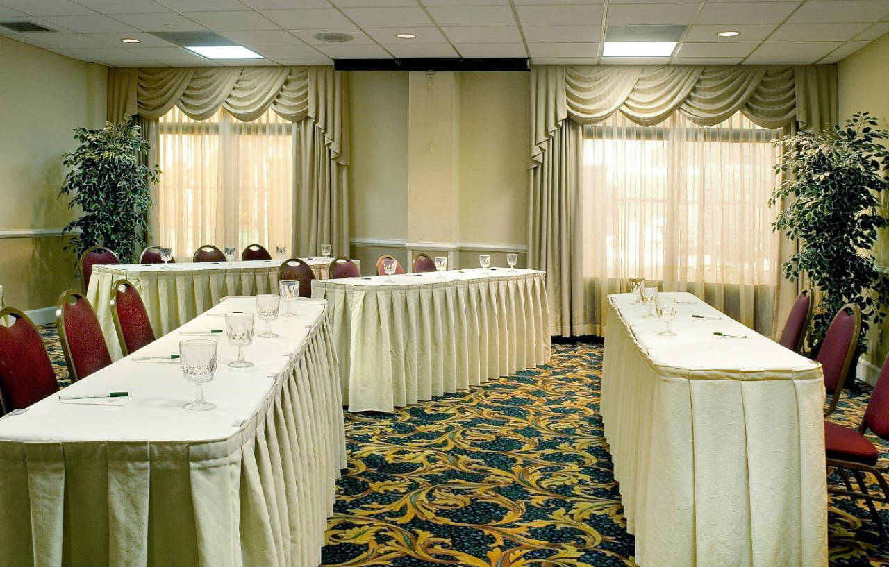 Holiday Inn Port St. Lucie By Ihg Exterior photo